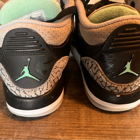 Jordan kids 3 green glow - Picture 2 of 7
